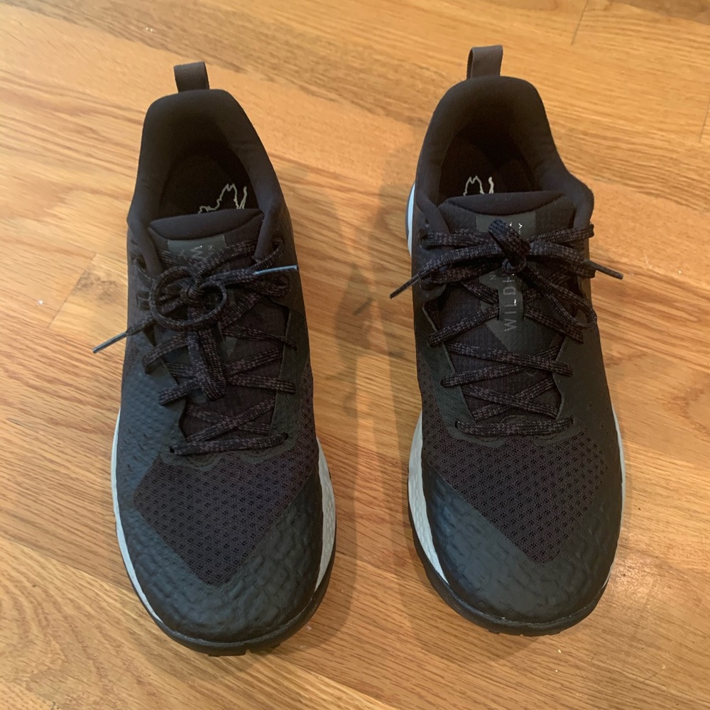 Nike Air Zoom Wildhorse Trail Running Shoe.